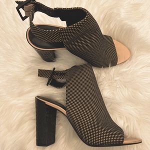 Calvin Klein peep toe block heel